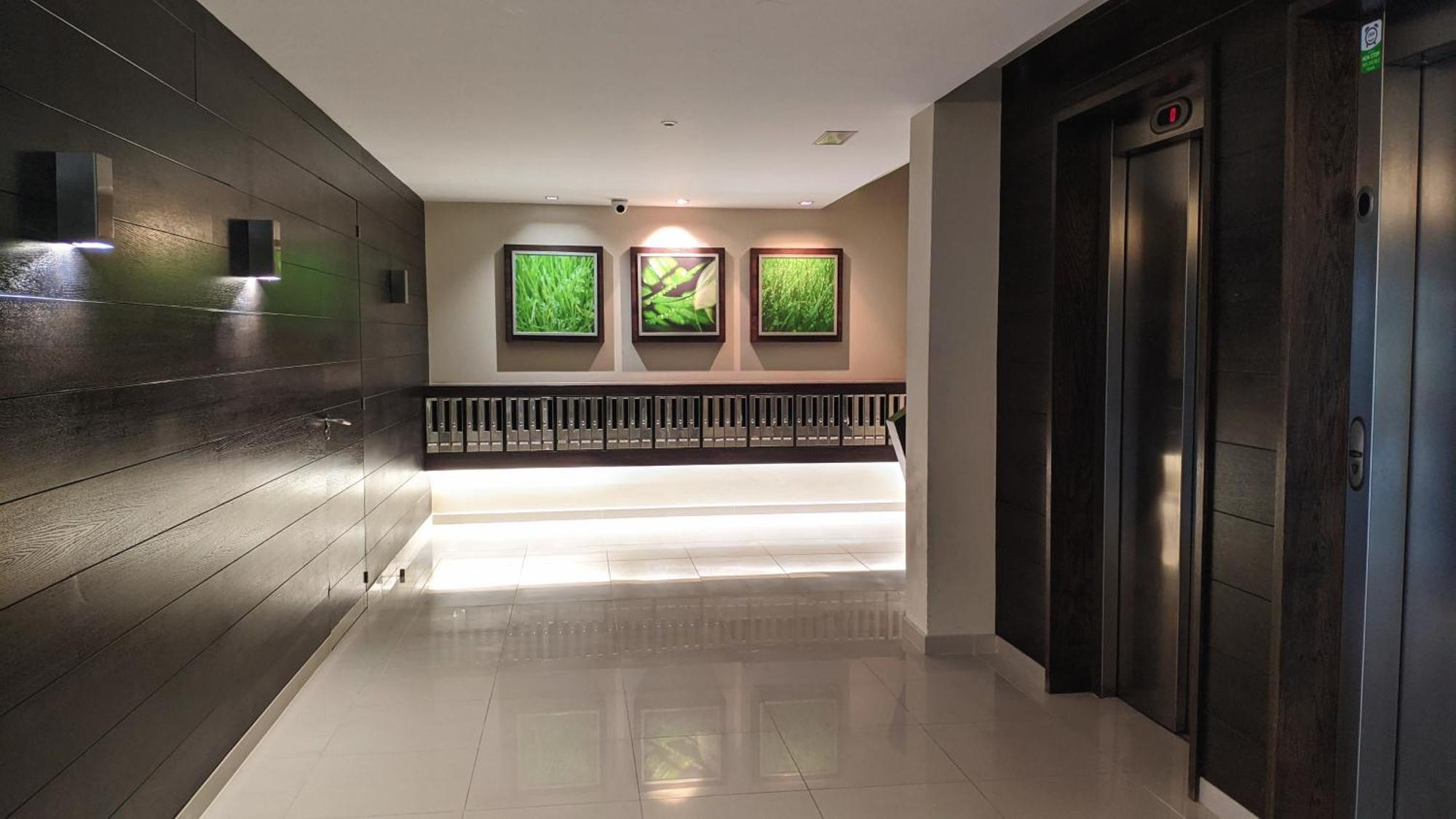 Fozlidays! Apartamento, Parking & Relax Exterior foto